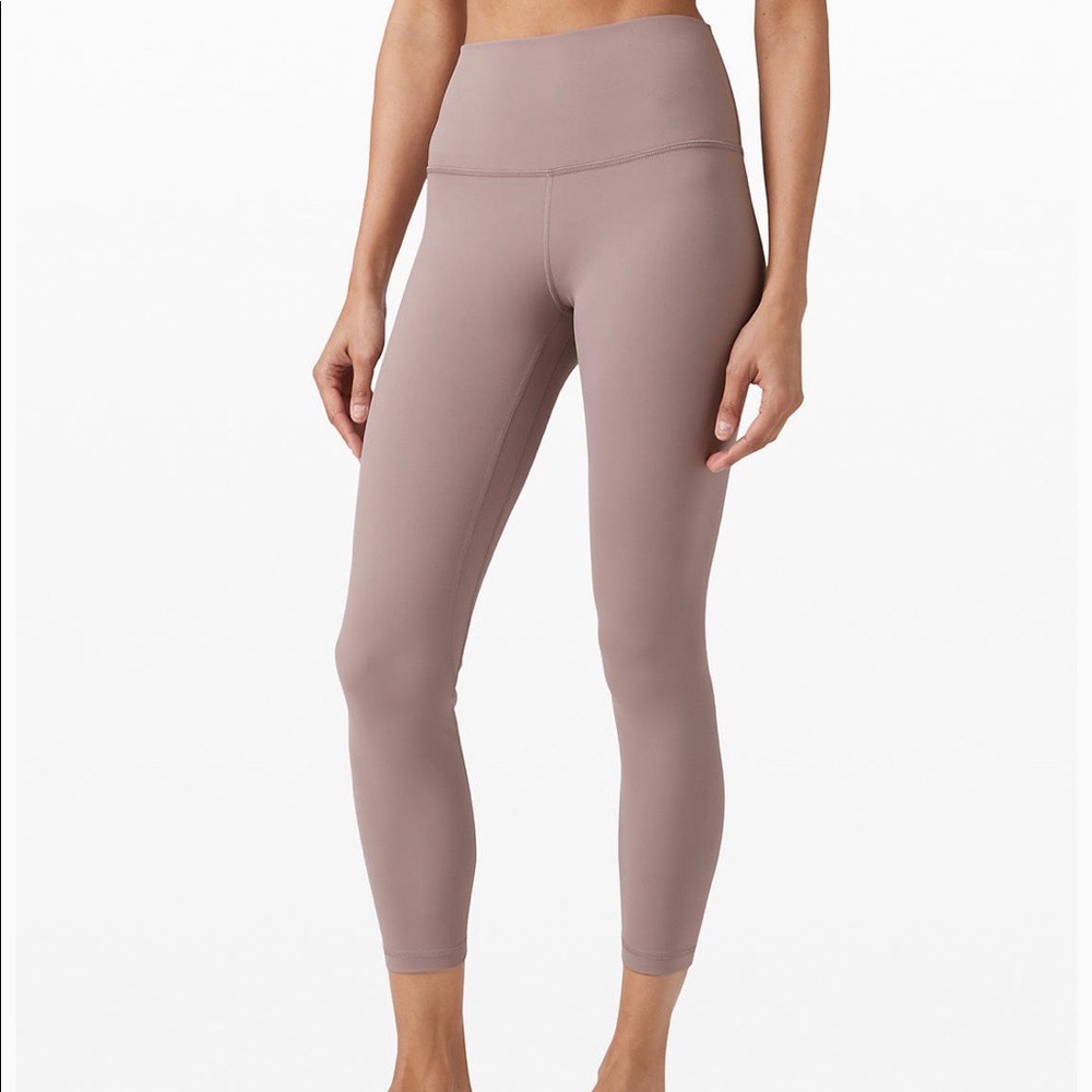 SOLD  Violet Verbena Align Pant 25"